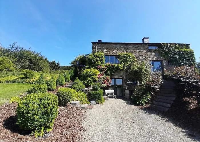 Au Bout Du Village